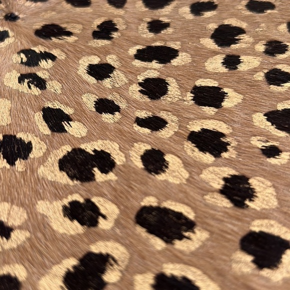 Oliveve Hair Calf Leopard Print Clutch - Picture 5 of 10